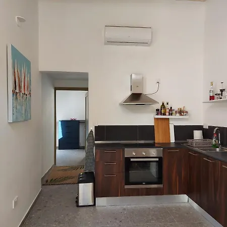 Apartman Gunlayer - Flat 3 Floriana